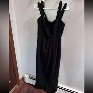 The perfect little black dress! Woman’s size 4